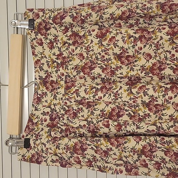 Sezane Maria Pink Floral Skirt - Picture 10 of 11